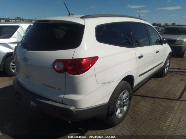 Photo 3 VIN: 1GNKREED2BJ155662 - CHEVROLET TRAVERSE 