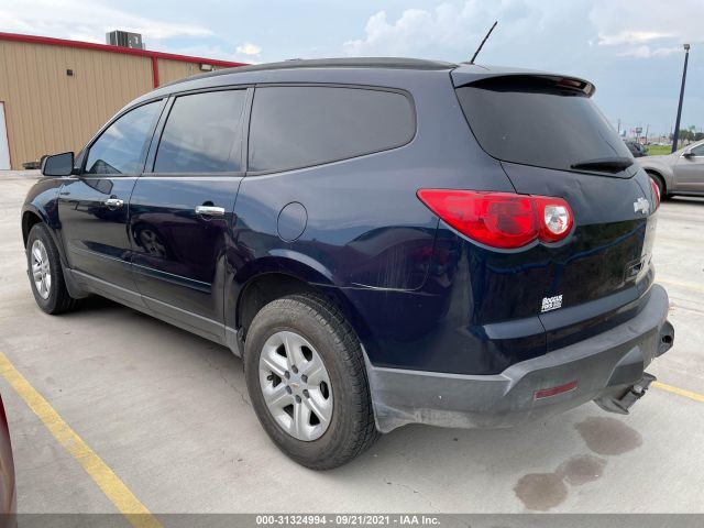 Photo 2 VIN: 1GNKREED5BJ317395 - CHEVROLET TRAVERSE 