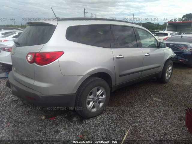 Photo 3 VIN: 1GNKREED5CJ414064 - CHEVROLET TRAVERSE 