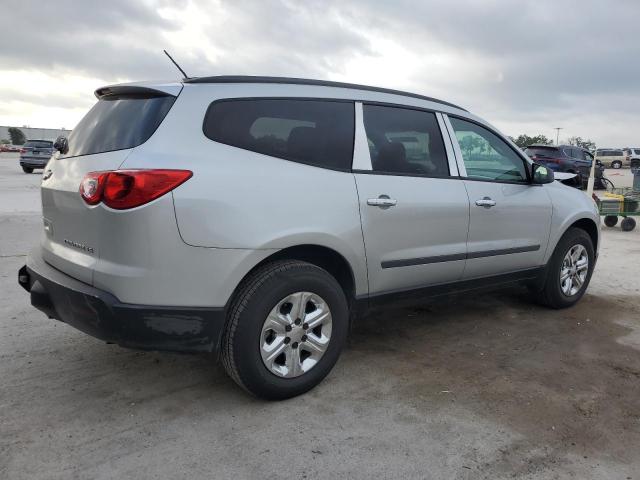 Photo 2 VIN: 1GNKREED9BJ391810 - CHEVROLET TRAVERSE 