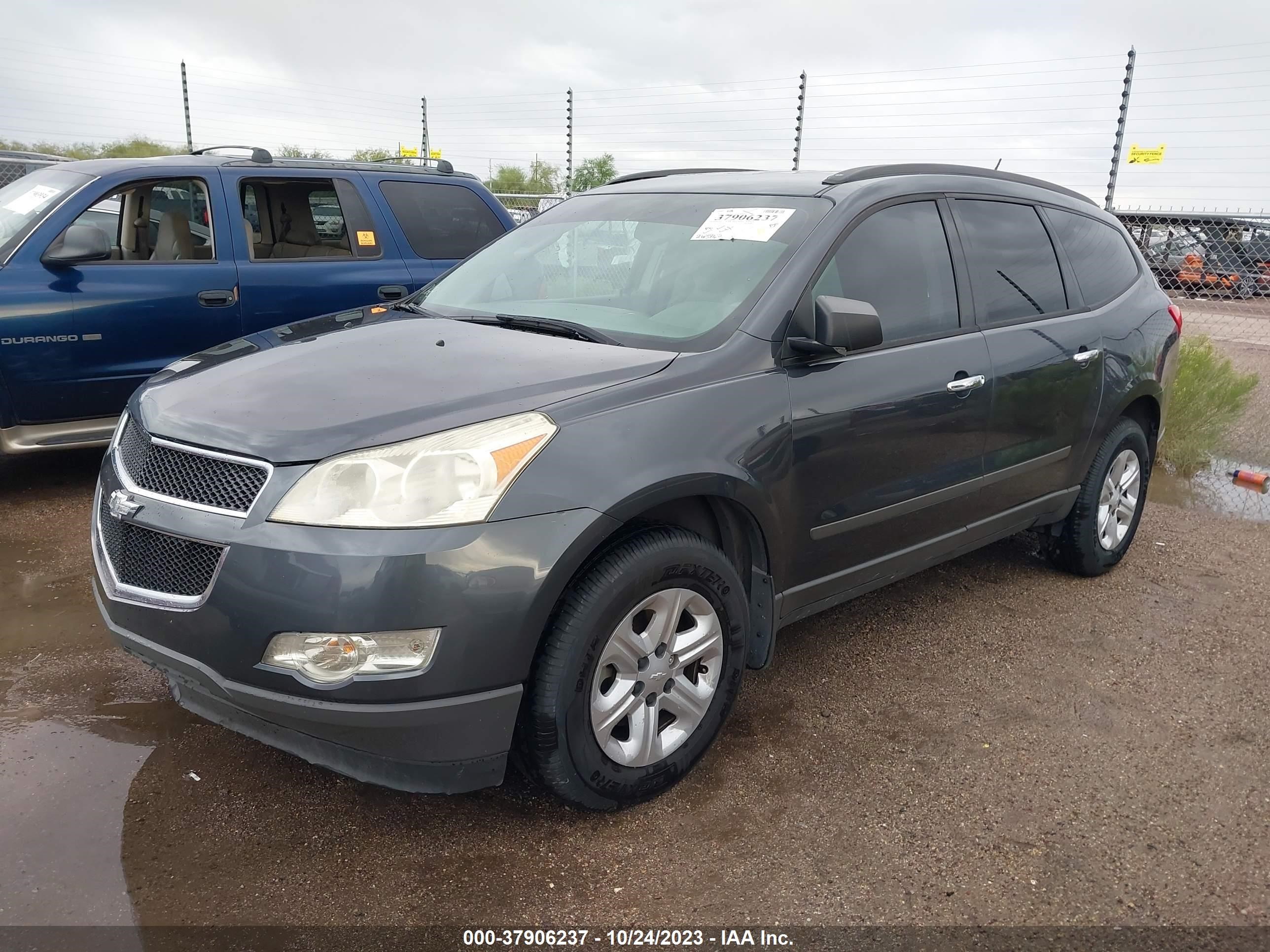 Photo 1 VIN: 1GNKREEDXCJ351334 - CHEVROLET TRAVERSE 