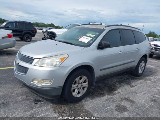 Photo 1 VIN: 1GNKRFED0BJ110452 - CHEVROLET TRAVERSE 