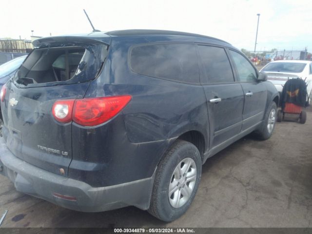 Photo 3 VIN: 1GNKRFED0CJ152198 - CHEVROLET TRAVERSE 