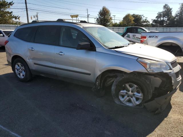 Photo 3 VIN: 1GNKRFED0CJ320390 - CHEVROLET TRAVERSE L 