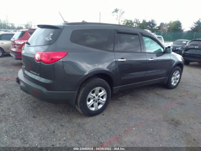 Photo 3 VIN: 1GNKRFED0CJ424202 - CHEVROLET TRAVERSE 