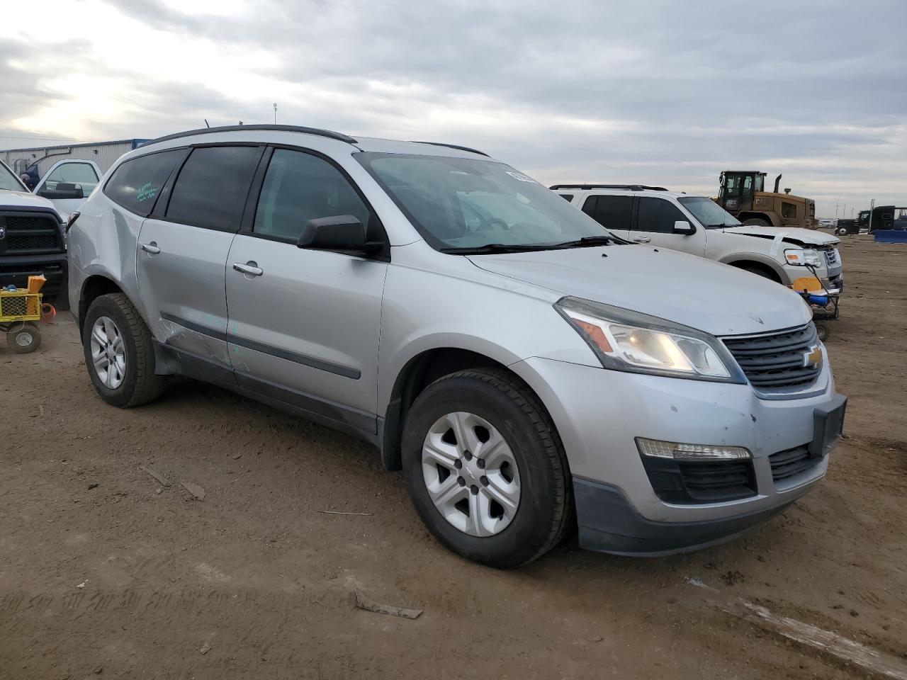 Photo 3 VIN: 1GNKRFED0EJ177282 - CHEVROLET TRAVERSE 