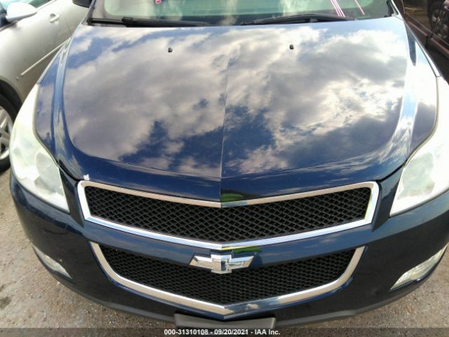 Photo 9 VIN: 1GNKRFED1BJ341022 - CHEVROLET TRAVERSE 