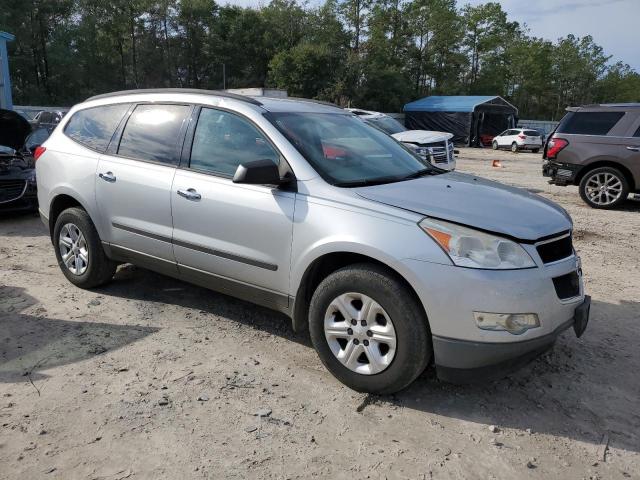 Photo 3 VIN: 1GNKRFED1CJ404041 - CHEVROLET TRAVERSE 