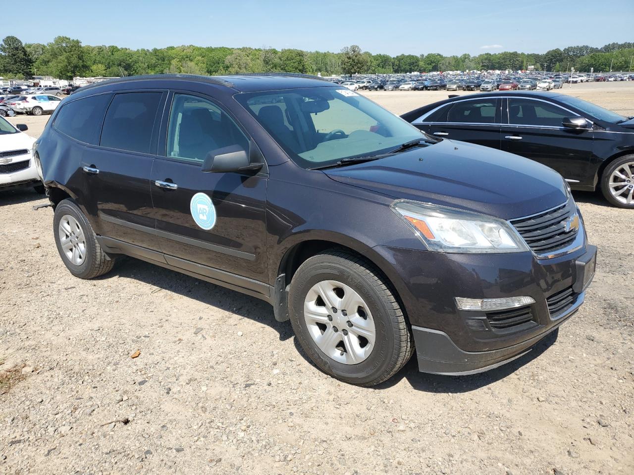 Photo 3 VIN: 1GNKRFED1HJ176310 - CHEVROLET TRAVERSE 