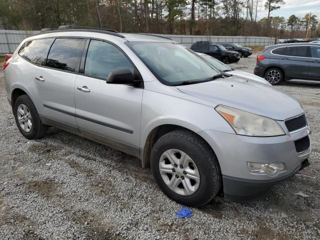 Photo 3 VIN: 1GNKRFED2BJ278903 - CHEVROLET TRAVERSE 