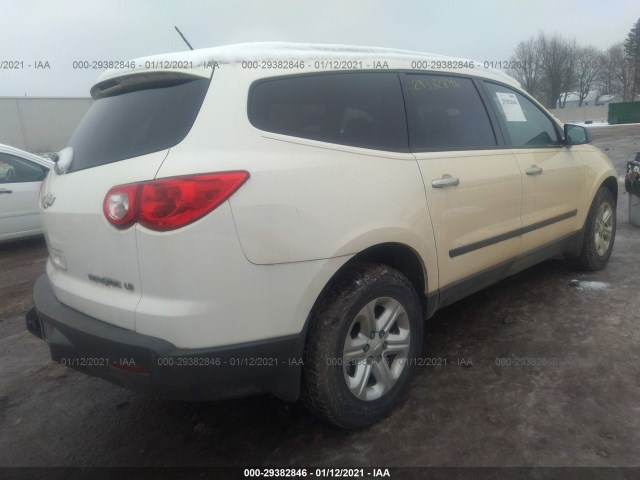 Photo 3 VIN: 1GNKRFED2CJ376752 - CHEVROLET TRAVERSE 