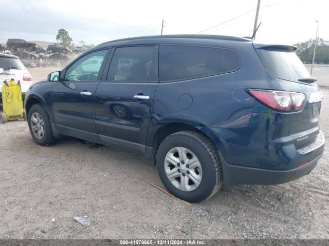 Photo 2 VIN: 1GNKRFED2HJ257400 - CHEVROLET TRAVERSE 