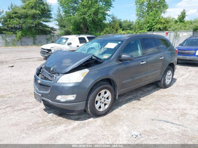 Photo 1 VIN: 1GNKRFED3BJ196341 - CHEVROLET TRAVERSE 