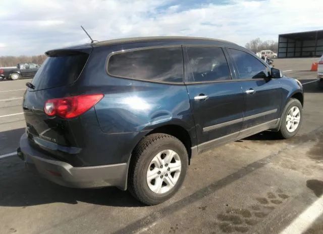 Photo 3 VIN: 1GNKRFED3BJ354676 - CHEVROLET TRAVERSE 