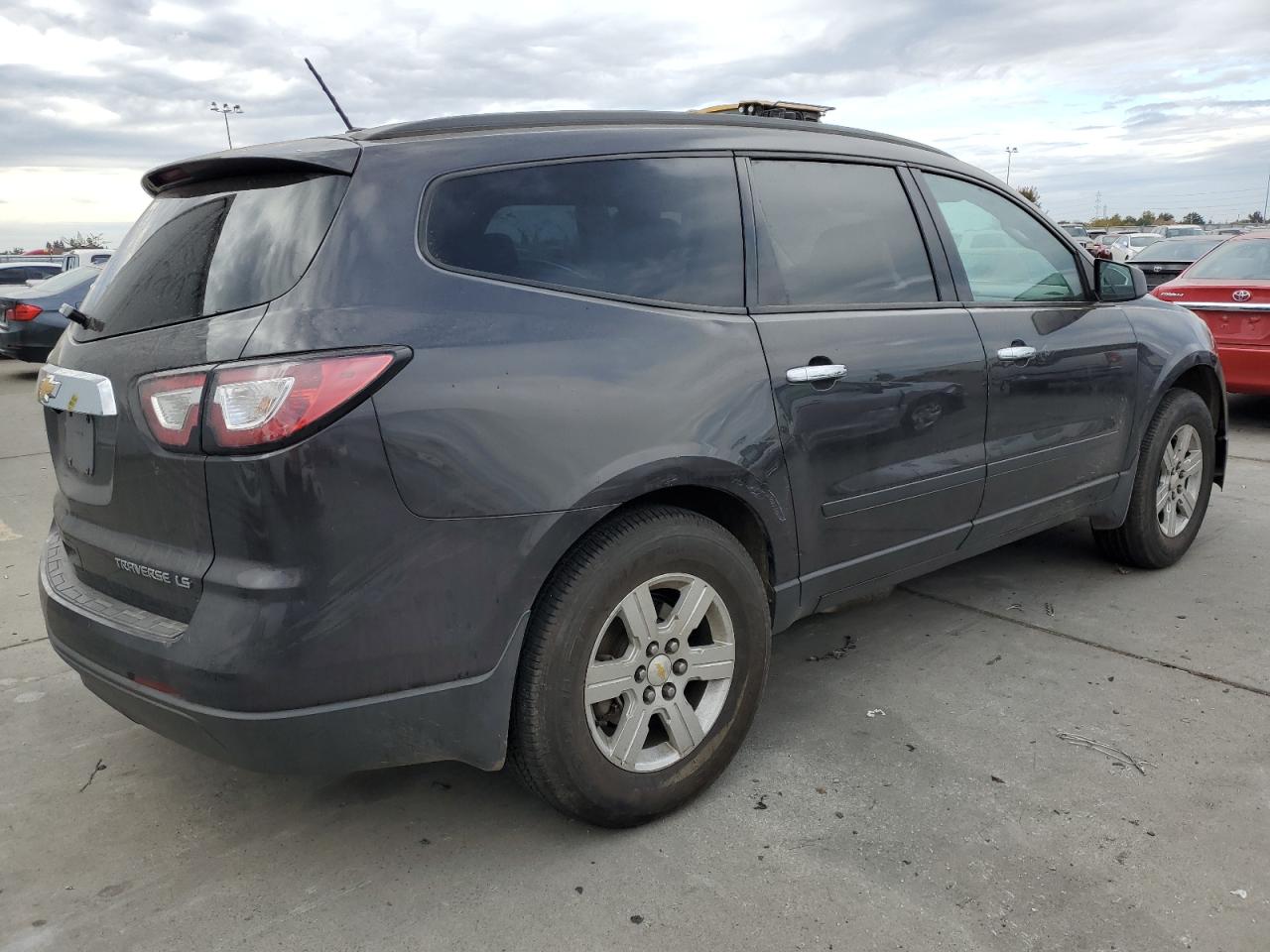 Photo 2 VIN: 1GNKRFED3FJ150403 - CHEVROLET TRAVERSE 