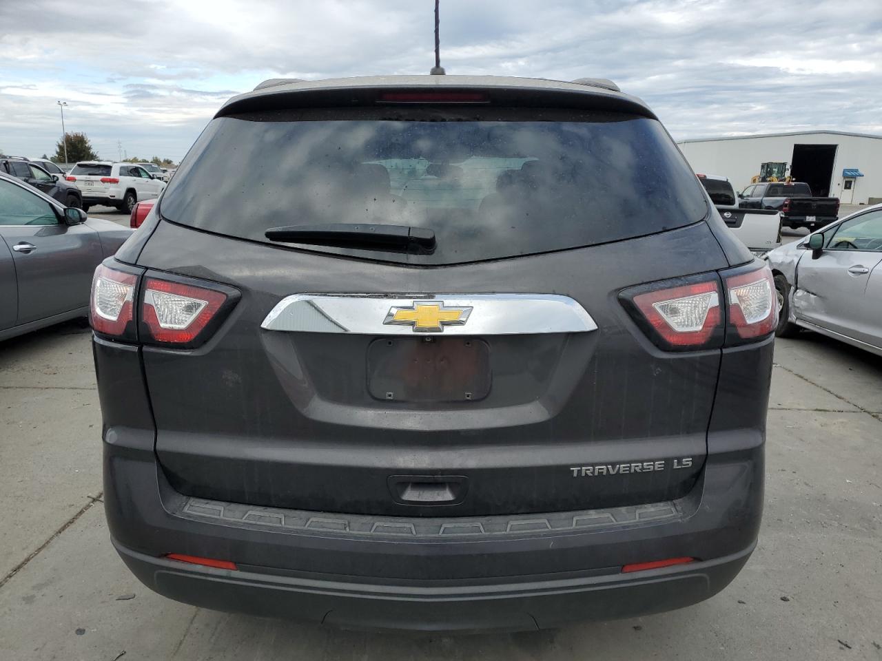 Photo 5 VIN: 1GNKRFED3FJ150403 - CHEVROLET TRAVERSE 