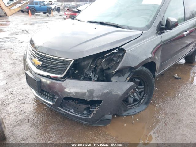 Photo 5 VIN: 1GNKRFED3HJ313649 - CHEVROLET TRAVERSE 