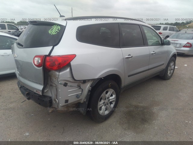 Photo 3 VIN: 1GNKRFED4CJ167321 - CHEVROLET TRAVERSE 