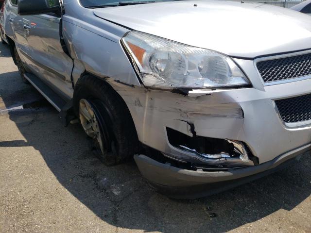 Photo 8 VIN: 1GNKRFED4CJ377479 - CHEVROLET TRAVERSE L 