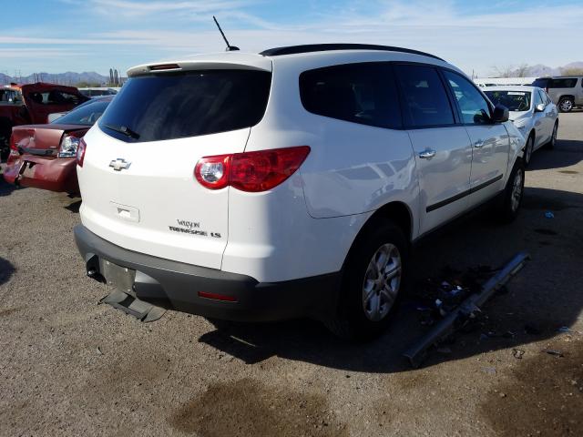 Photo 3 VIN: 1GNKRFED4CJ414806 - CHEVROLET TRAVERSE L 