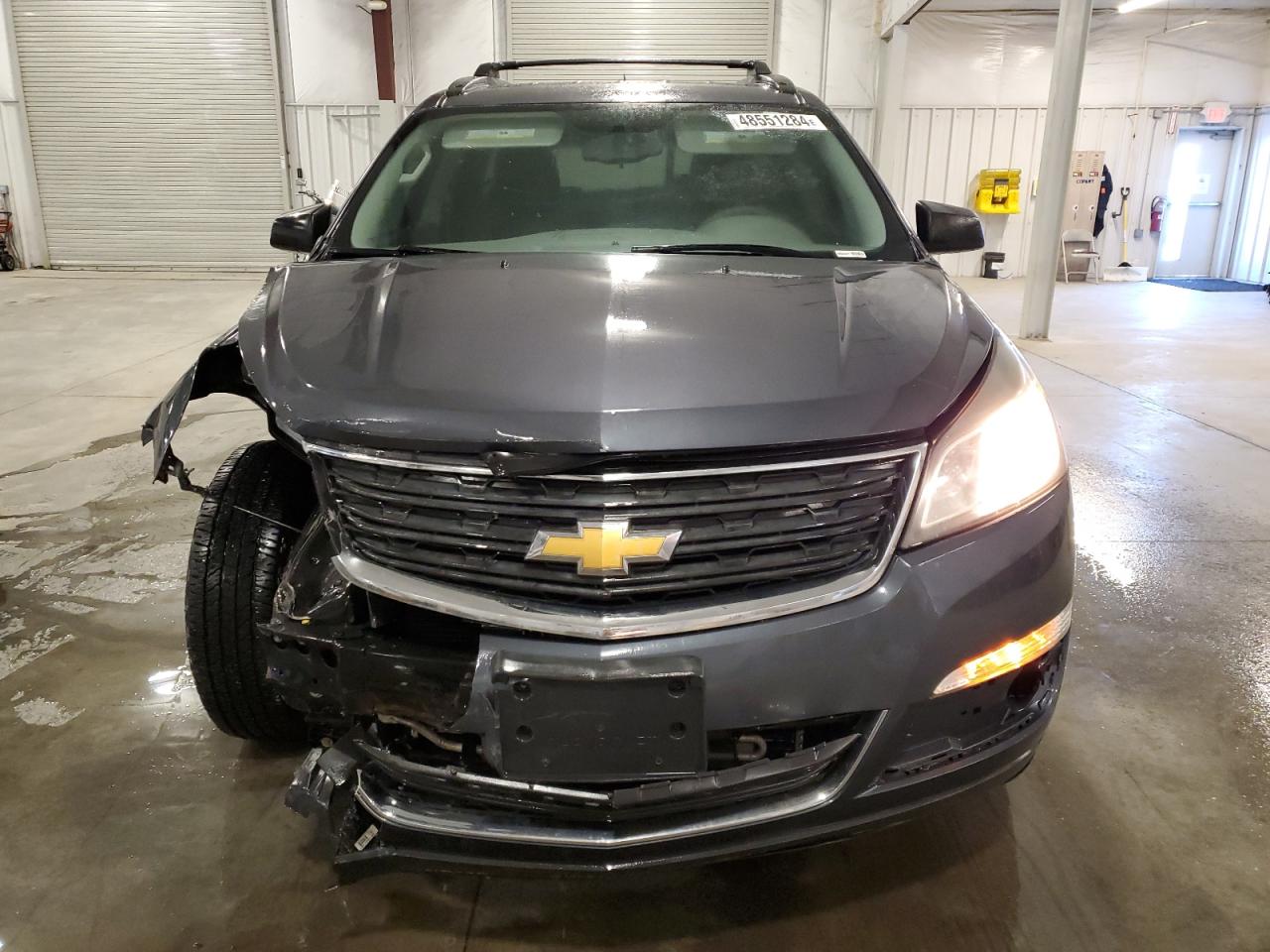 Photo 4 VIN: 1GNKRFED4EJ304213 - CHEVROLET TRAVERSE 