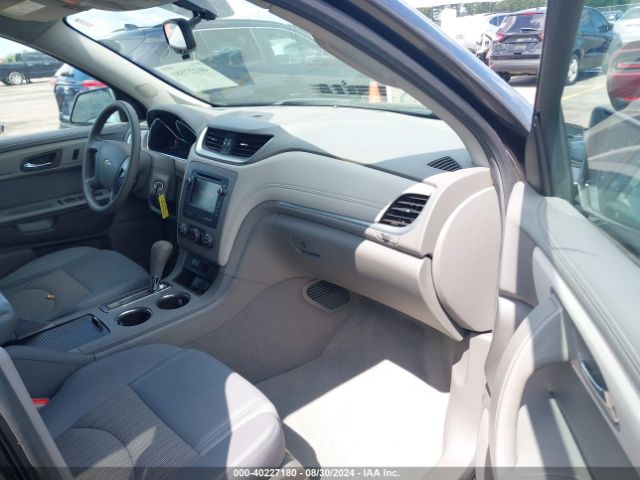 Photo 4 VIN: 1GNKRFED4FJ295465 - CHEVROLET TRAVERSE 