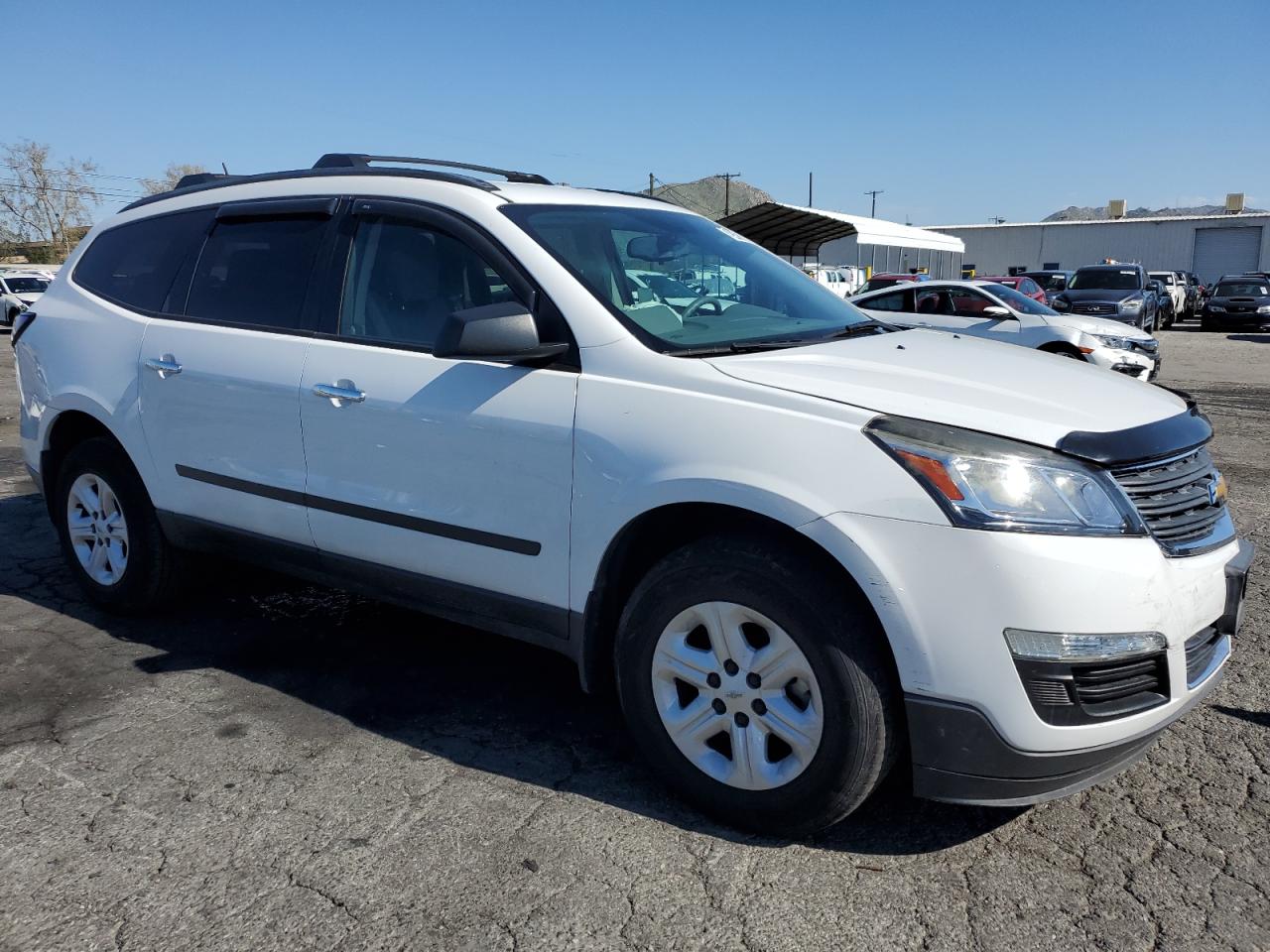 Photo 3 VIN: 1GNKRFED4HJ150784 - CHEVROLET TRAVERSE 