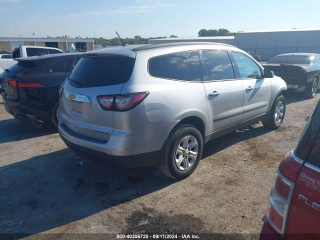 Photo 3 VIN: 1GNKRFED5FJ379469 - CHEVROLET TRAVERSE 