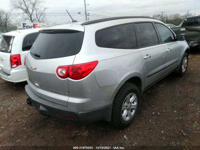 Photo 3 VIN: 1GNKRFED6BJ140331 - CHEVROLET TRAVERSE 