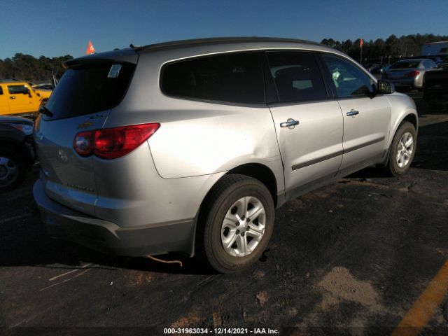 Photo 3 VIN: 1GNKRFED6BJ143794 - CHEVROLET TRAVERSE 