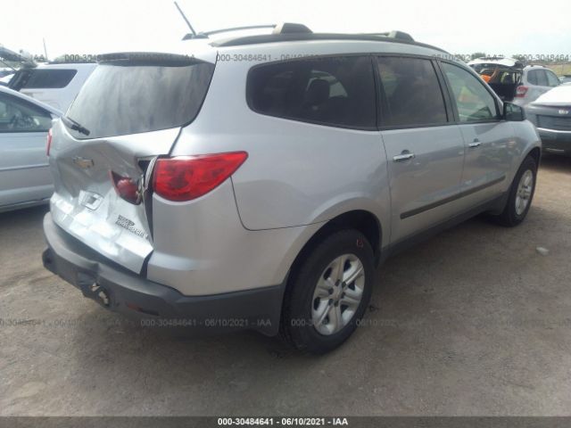 Photo 3 VIN: 1GNKRFED6CJ285659 - CHEVROLET TRAVERSE 