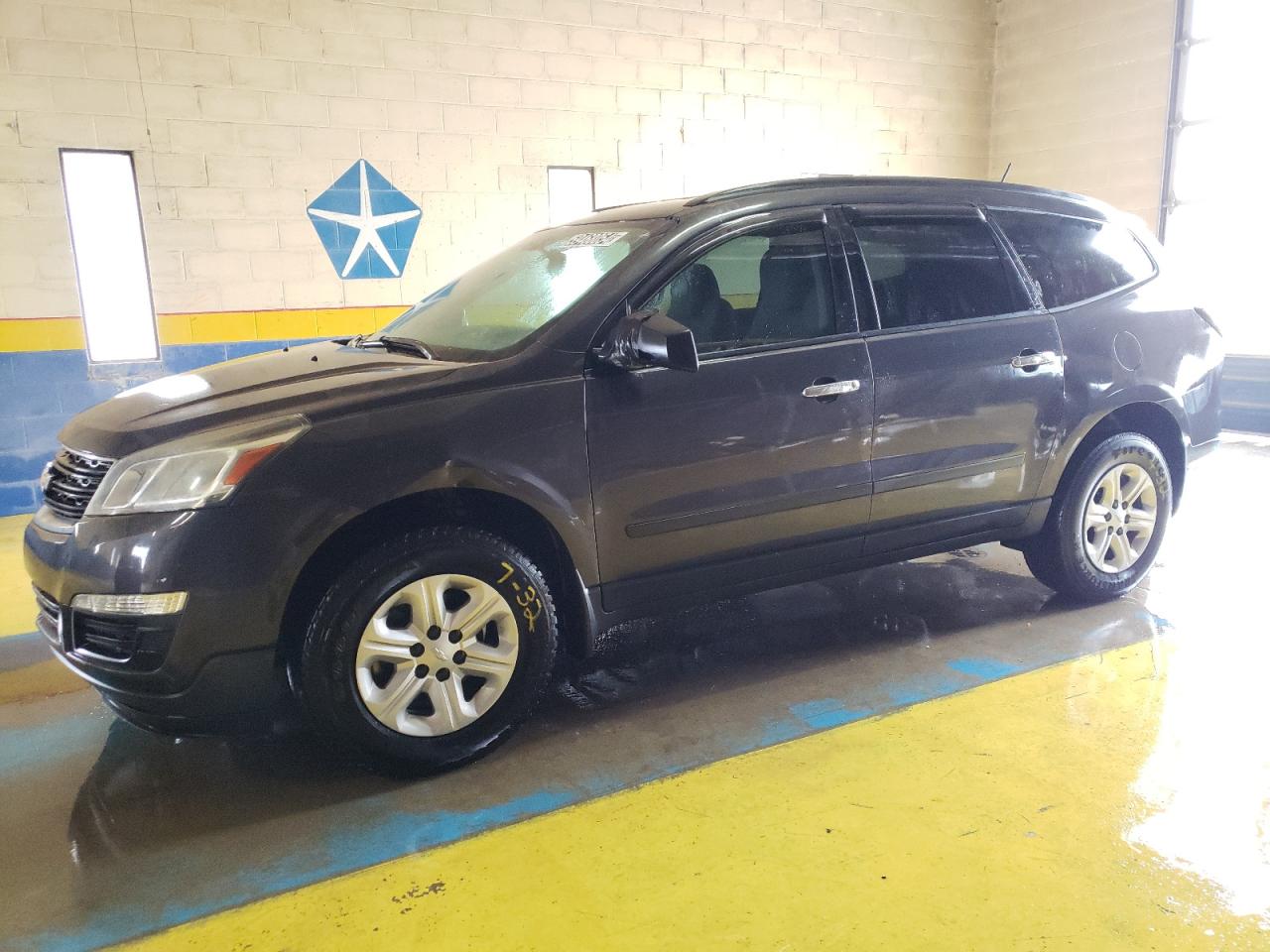 Photo 16 VIN: 1GNKRFED6EJ360315 - CHEVROLET TRAVERSE 