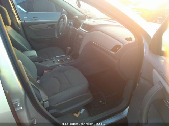 Photo 4 VIN: 1GNKRFED7HJ267226 - CHEVROLET TRAVERSE 