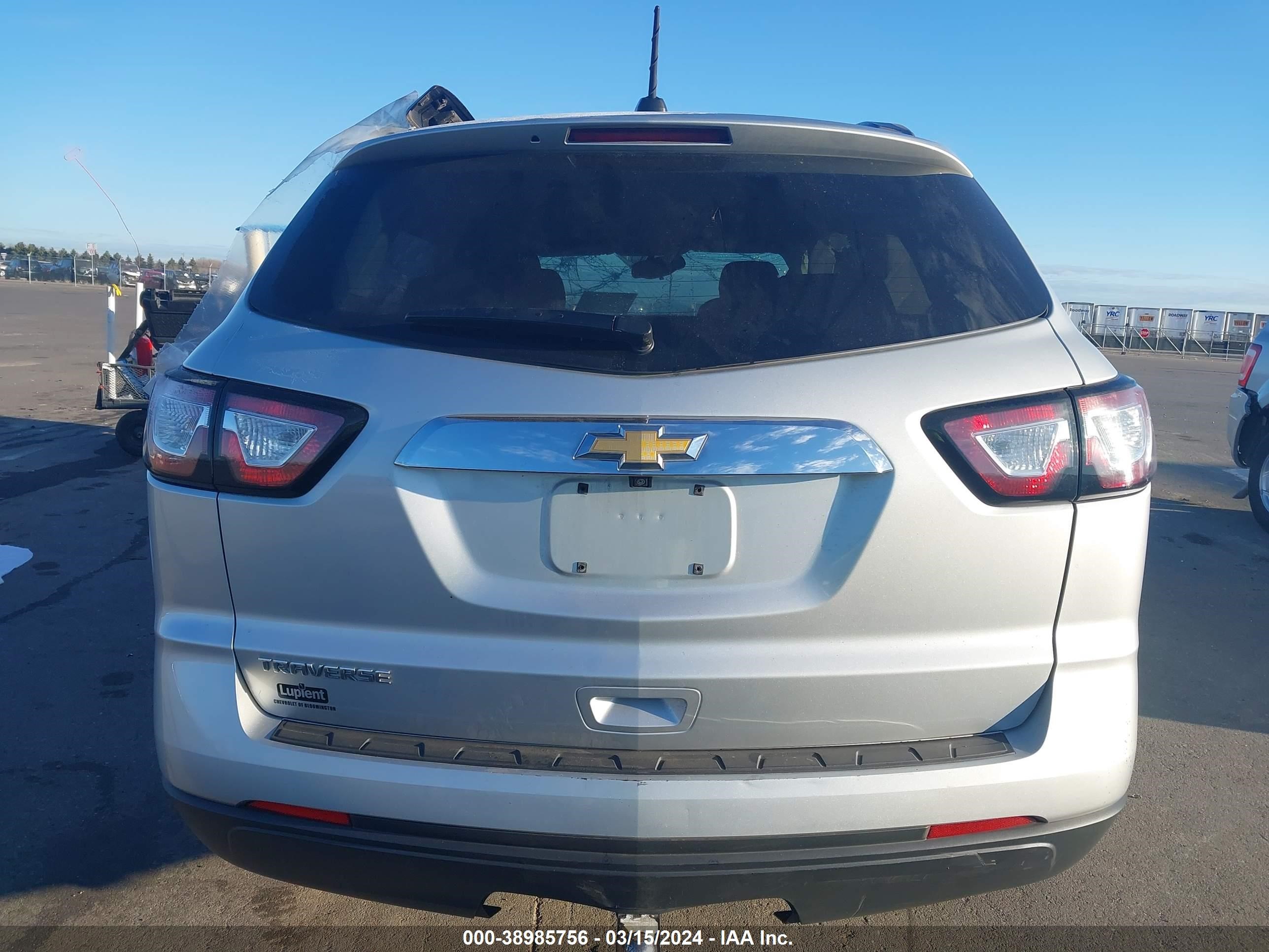 Photo 15 VIN: 1GNKRFED8HJ224370 - CHEVROLET TRAVERSE 