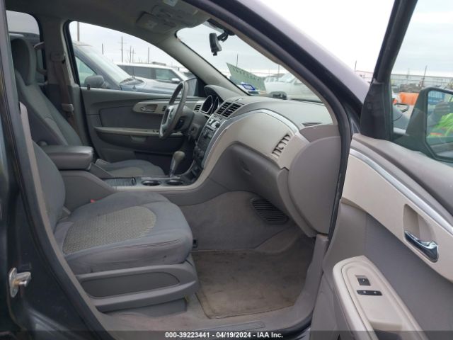 Photo 4 VIN: 1GNKRFED9BJ292829 - CHEVROLET TRAVERSE 