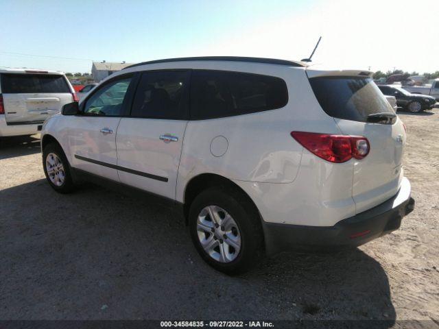 Photo 2 VIN: 1GNKRFED9CJ182669 - CHEVROLET TRAVERSE 