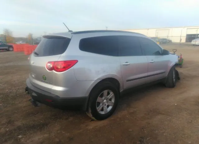 Photo 3 VIN: 1GNKRFED9CJ422206 - CHEVROLET TRAVERSE 