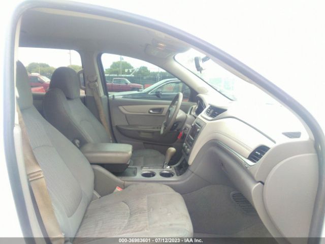 Photo 4 VIN: 1GNKRFED9HJ105923 - CHEVROLET TRAVERSE 