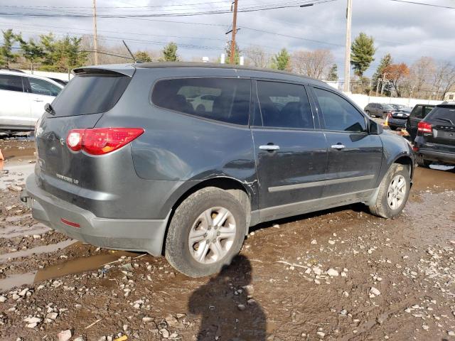 Photo 2 VIN: 1GNKRFEDXBJ210686 - CHEVROLET TRAVERSE 