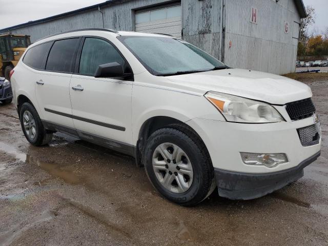 Photo 3 VIN: 1GNKRFEDXBJ398478 - CHEVROLET TRAVERSE 