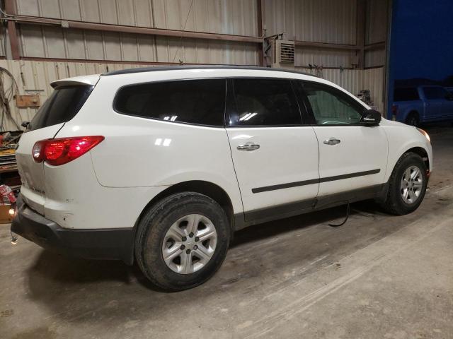 Photo 2 VIN: 1GNKRFEDXCJ207336 - CHEVROLET TRAVERSE 