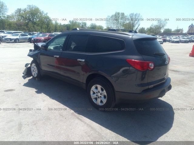 Photo 2 VIN: 1GNKRFEDXCJ317836 - CHEVROLET TRAVERSE 