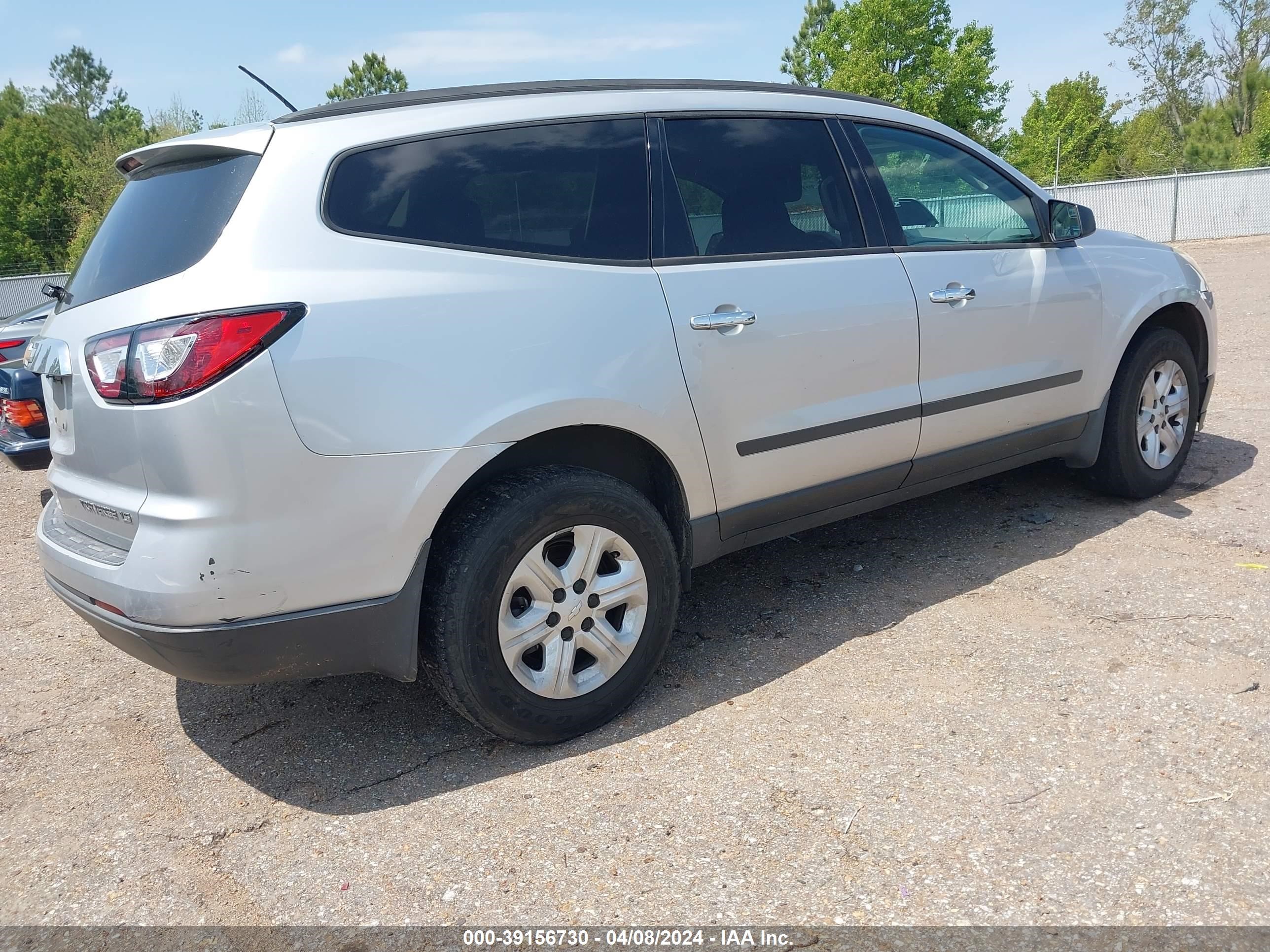 Photo 3 VIN: 1GNKRFEDXDJ225840 - CHEVROLET TRAVERSE 