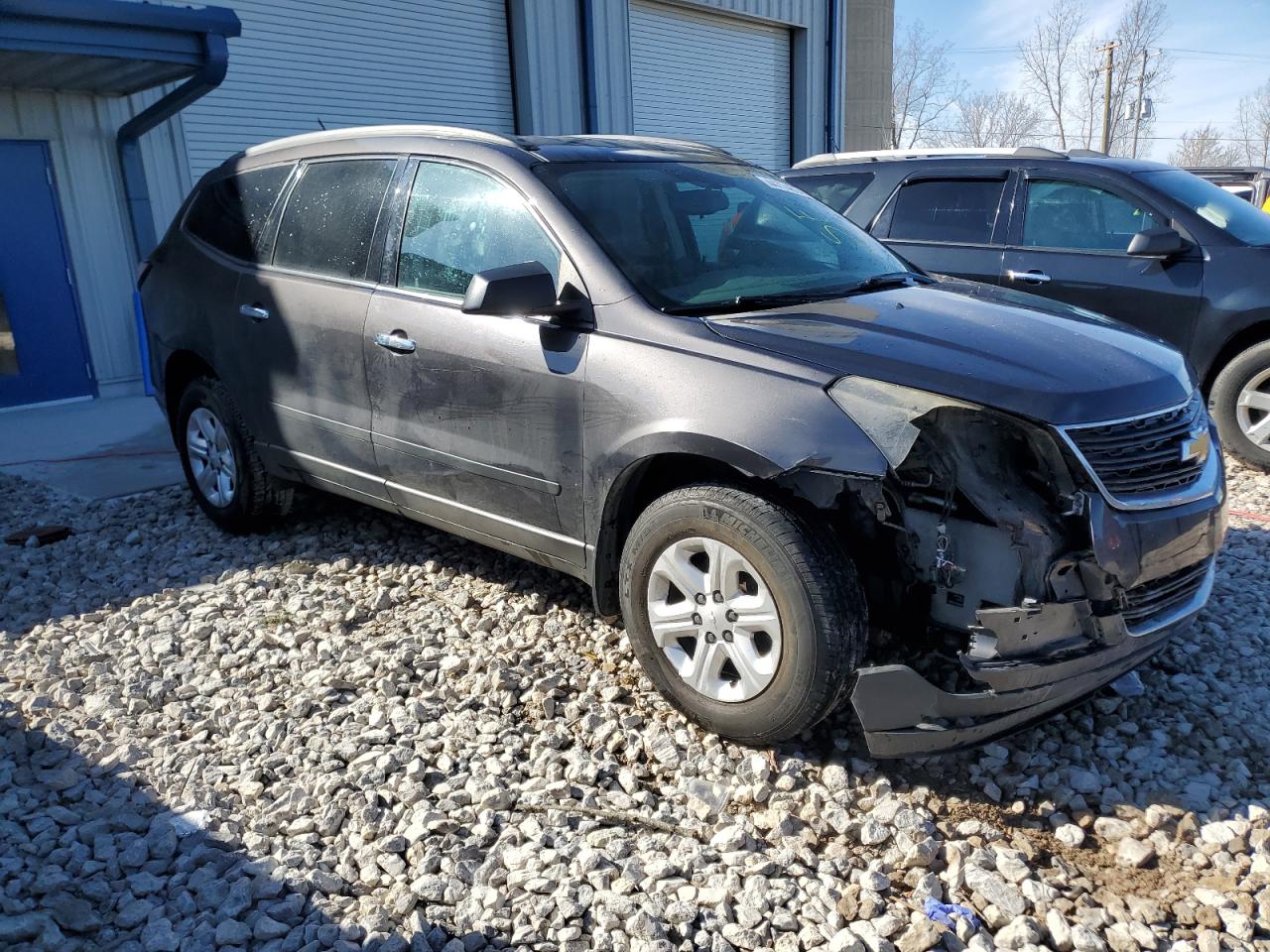 Photo 3 VIN: 1GNKRFEDXEJ212605 - CHEVROLET TRAVERSE 