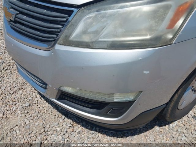 Photo 5 VIN: 1GNKRFKD2FJ295470 - CHEVROLET TRAVERSE 