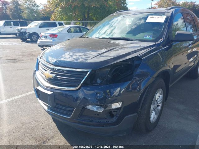 Photo 5 VIN: 1GNKRFKD2GJ233326 - CHEVROLET TRAVERSE 