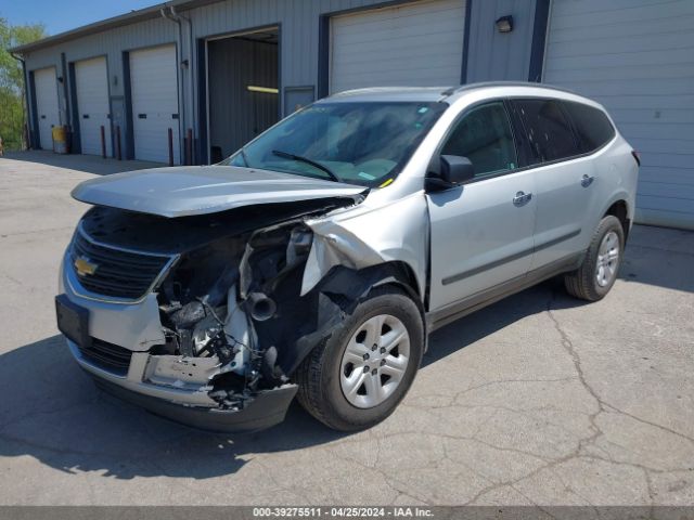 Photo 1 VIN: 1GNKRFKD4FJ322085 - CHEVROLET TRAVERSE 