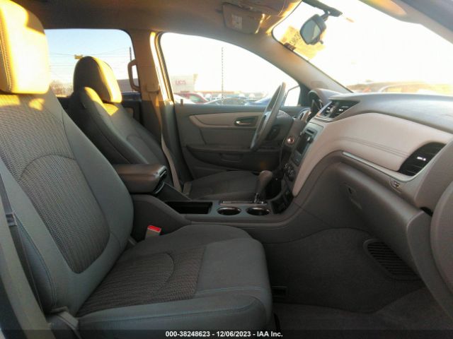 Photo 4 VIN: 1GNKRFKD4HJ255524 - CHEVROLET TRAVERSE 