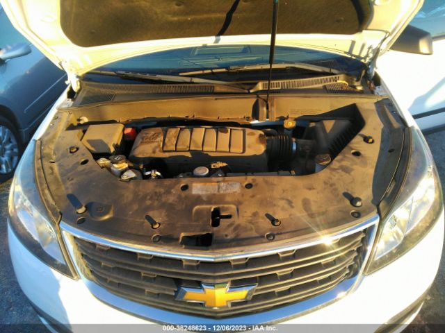 Photo 9 VIN: 1GNKRFKD4HJ255524 - CHEVROLET TRAVERSE 