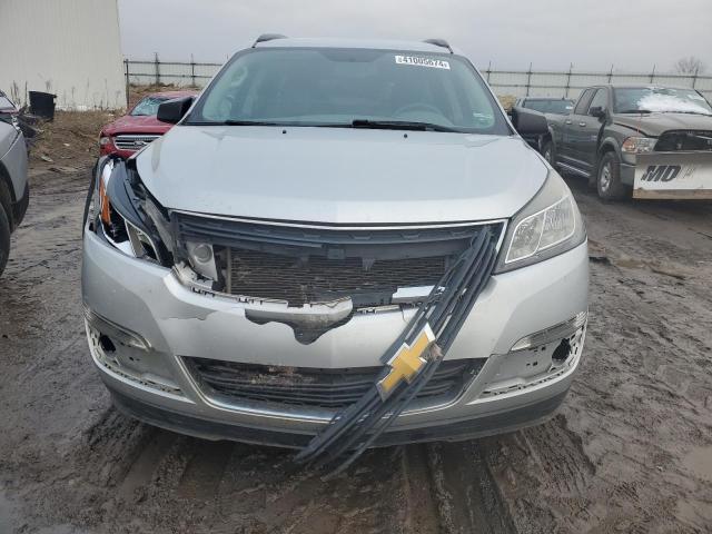 Photo 4 VIN: 1GNKRFKD5FJ189711 - CHEVROLET TRAVERSE 